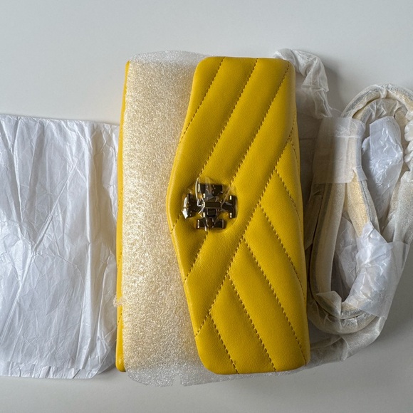 Tory Burch Yellow Kira Chevron Chain Wallet - Picture 7 of 8